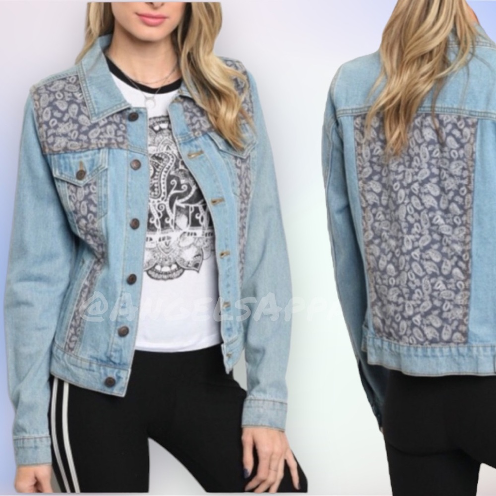 Vintage Vibes Jean Jacket with a new twist😎 NEW✔️